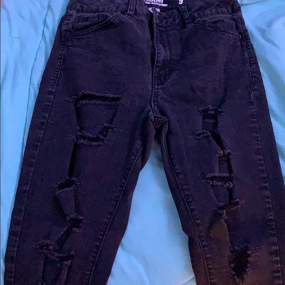 Black pants - Picture 1 of 3